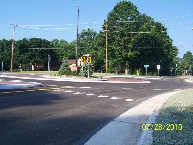 Ridgewood and Jacoby Road Roundabout (12)