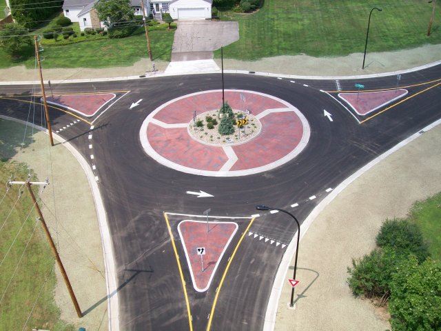 Ridgewood and Jacoby Road Roundabout (17)
